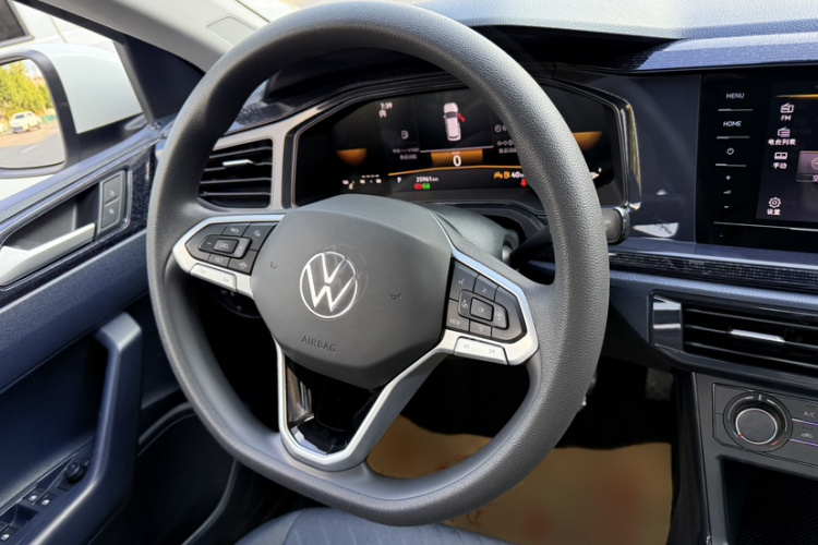 Volkswagen Lavida 2025 #13 Volkswagen Lavida 2025 car image #13