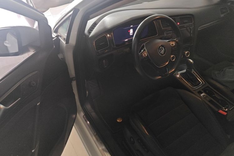 Volkswagen Golf 2019 #16 Volkswagen Golf 2019 car image #16