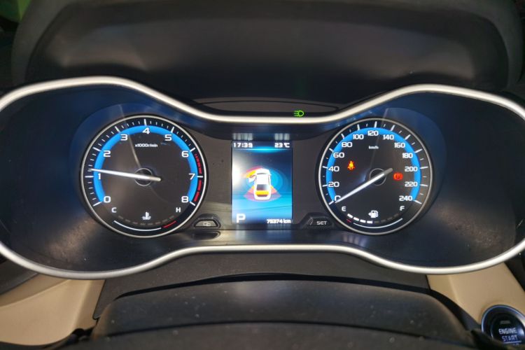 GEELY Emgrand 2019 #12 GEELY Emgrand 2019 car image #12