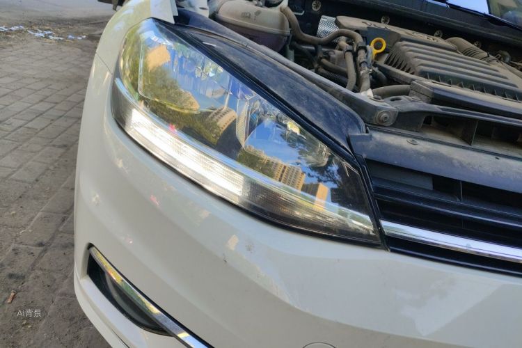 Volkswagen Golf 2018 car image #8