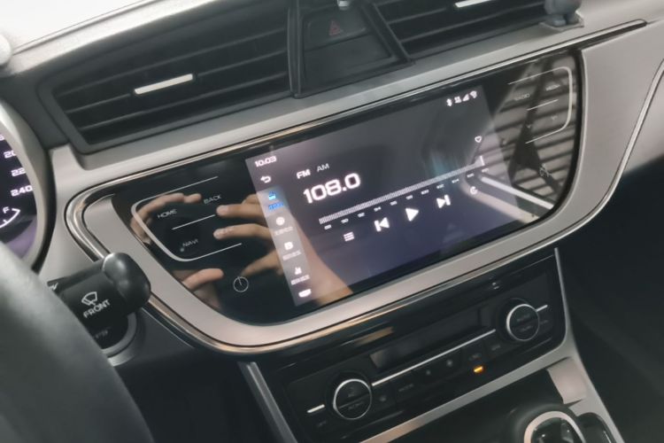 GEELY Emgrand GL 2019 car image #13