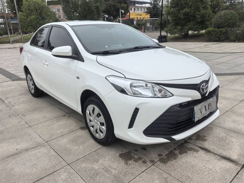 Toyota Vios 2017 #3 Toyota Vios 2017 car image #3