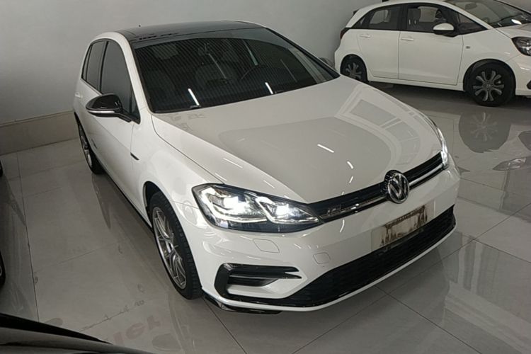 Volkswagen Golf 2019 #4 Volkswagen Golf 2019 car image #4