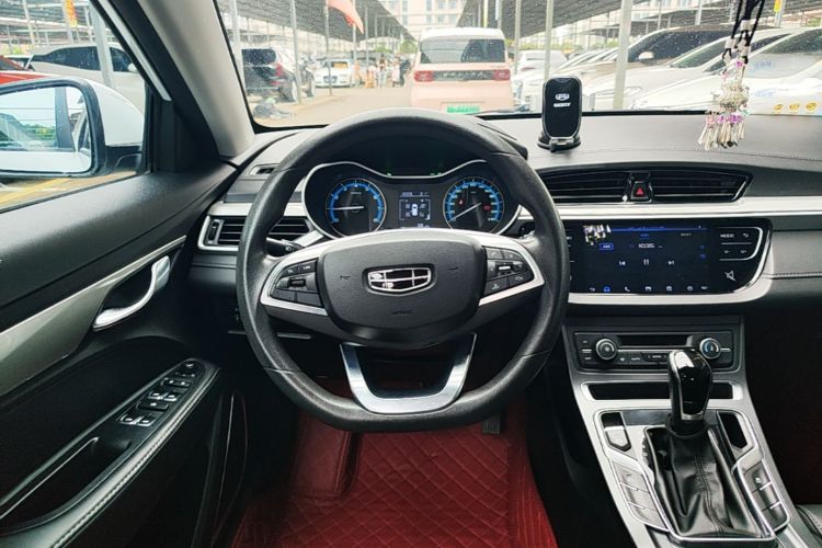 GEELY Emgrand 2020 car image #11