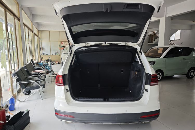 Volkswagen Tharu 2022 car image #21