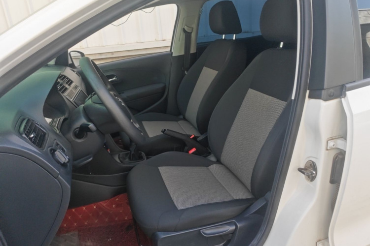 Volkswagen Polo 2019 #15 Volkswagen Polo 2019 car image #15