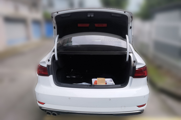 Audi A3 2020 car image #21