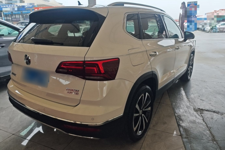 Volkswagen Tharu 2020 car image #7