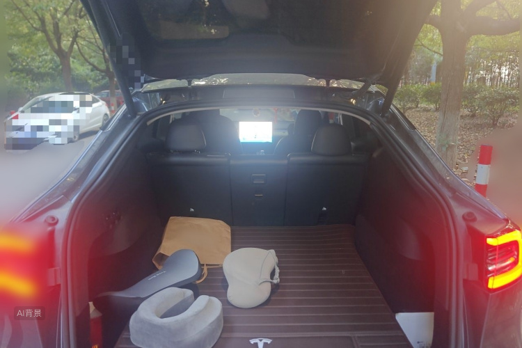Tesla Model Y 2022 #21 Tesla Model Y 2022 car image #21