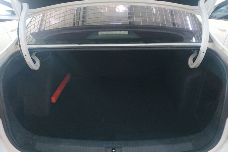 Volkswagen Bora 2016 image de voiture #19