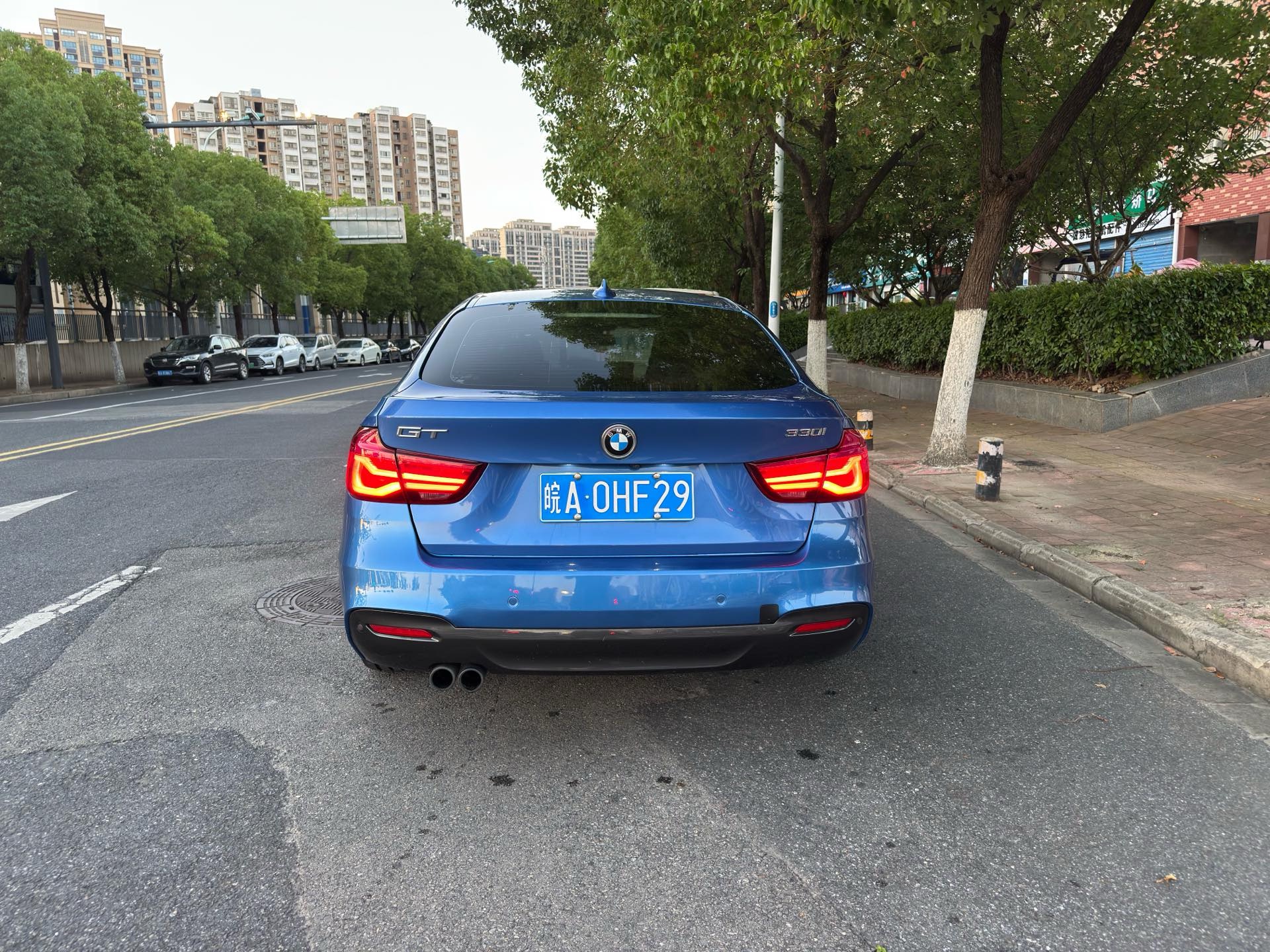 BMW 3 Series GT 2019 #5 BMW 3 Series GT 2019 car image #5