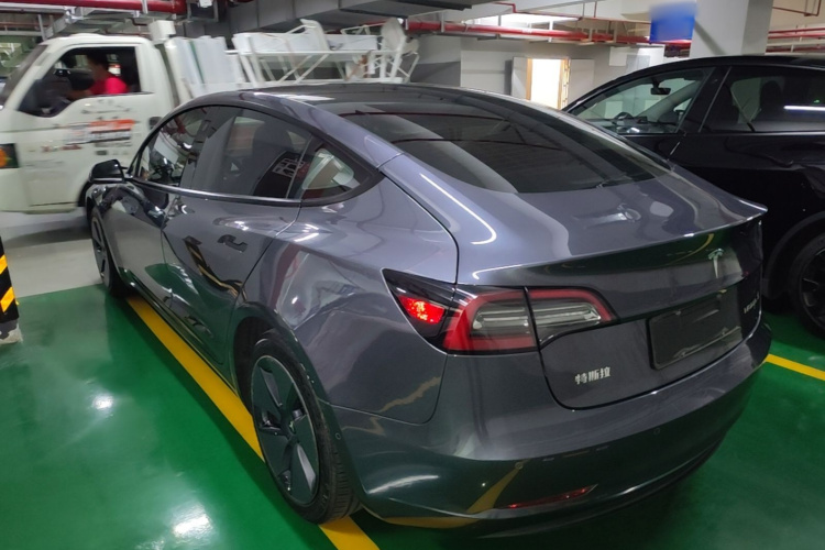Tesla Model 3 2021 #5 Tesla Model 3 2021 immagine di auto #5