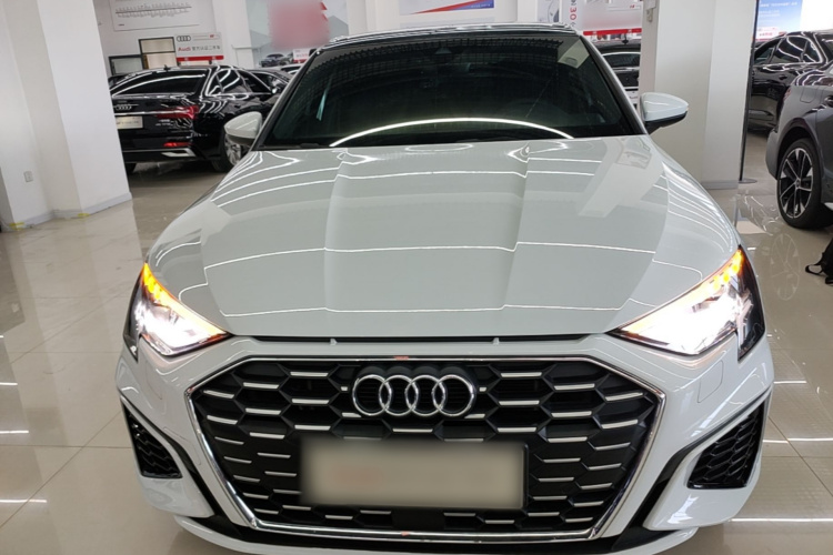 Audi A3 2024 car image #3