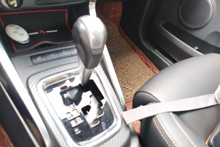 BYD Yuan 2016 #16 BYD Yuan 2016 imagen de coche #16