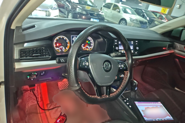 Volkswagen Lavida 2020 #10 Volkswagen Lavida 2020 car image #10