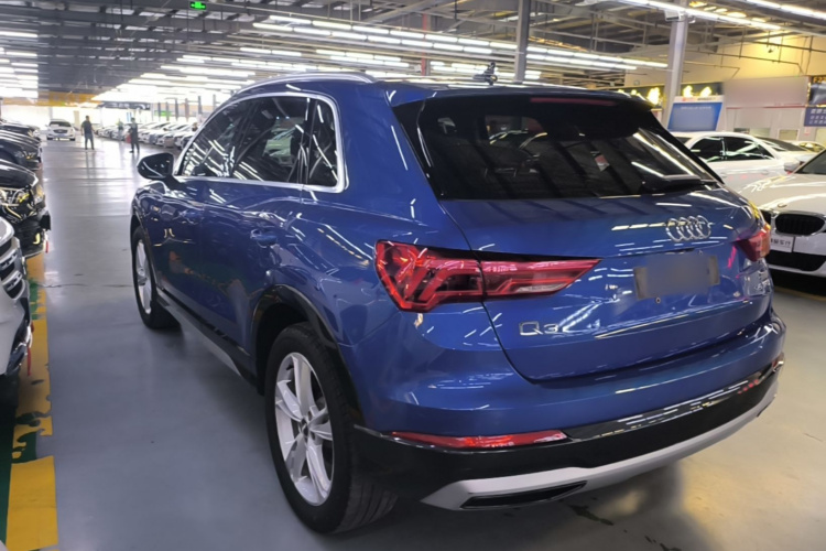 Audi Q3 2020 #5 Audi Q3 2020 car image #5