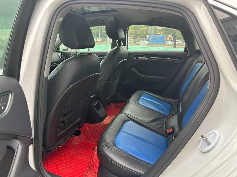 Audi A3 2018 car image #6
