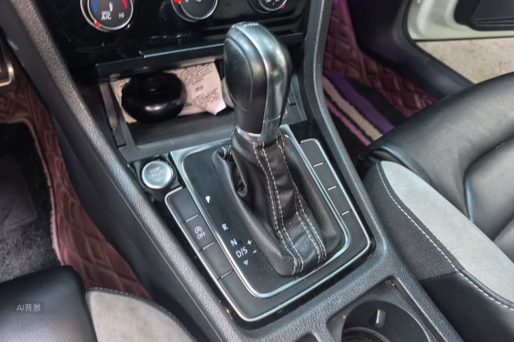 Volkswagen Golf 2018 #16 Volkswagen Golf 2018 car image #16