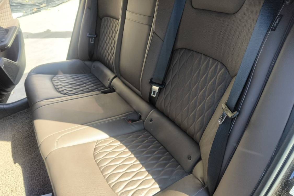 BYD Han 2022 #19 BYD Han 2022 car image #19