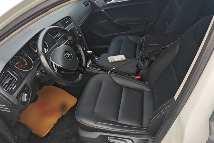 Volkswagen Golf 2017 imagen de coche #15