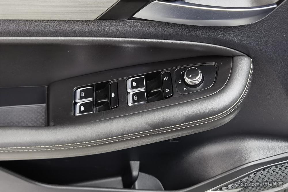 GEELY Vision X6 2020 car image #22