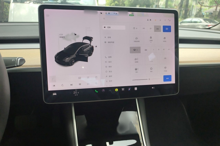 Tesla Model 3 2020 #16 Tesla Model 3 2020 car image #16