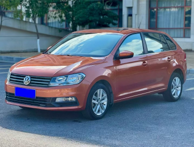 Volkswagen Santana 2016 image de voiture 