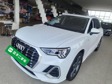 Audi Q3 2021 car image 