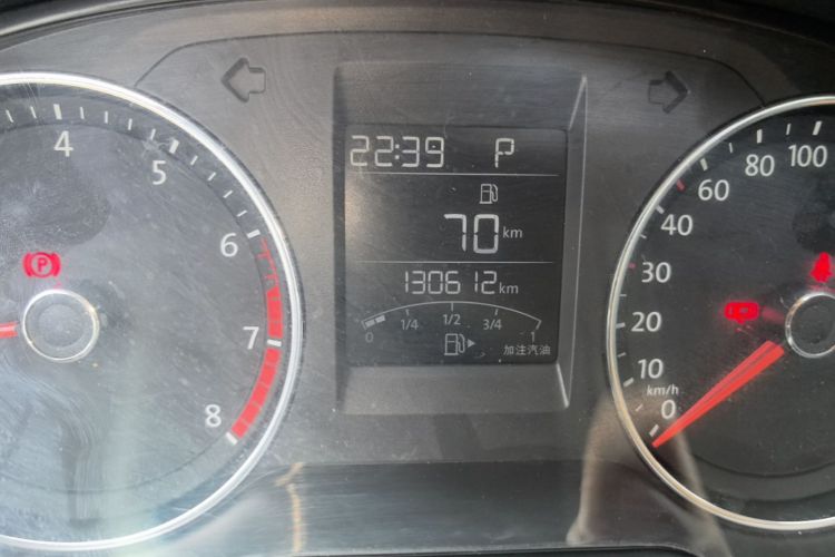 Volkswagen Polo 2016 #14 Volkswagen Polo 2016 car image #14