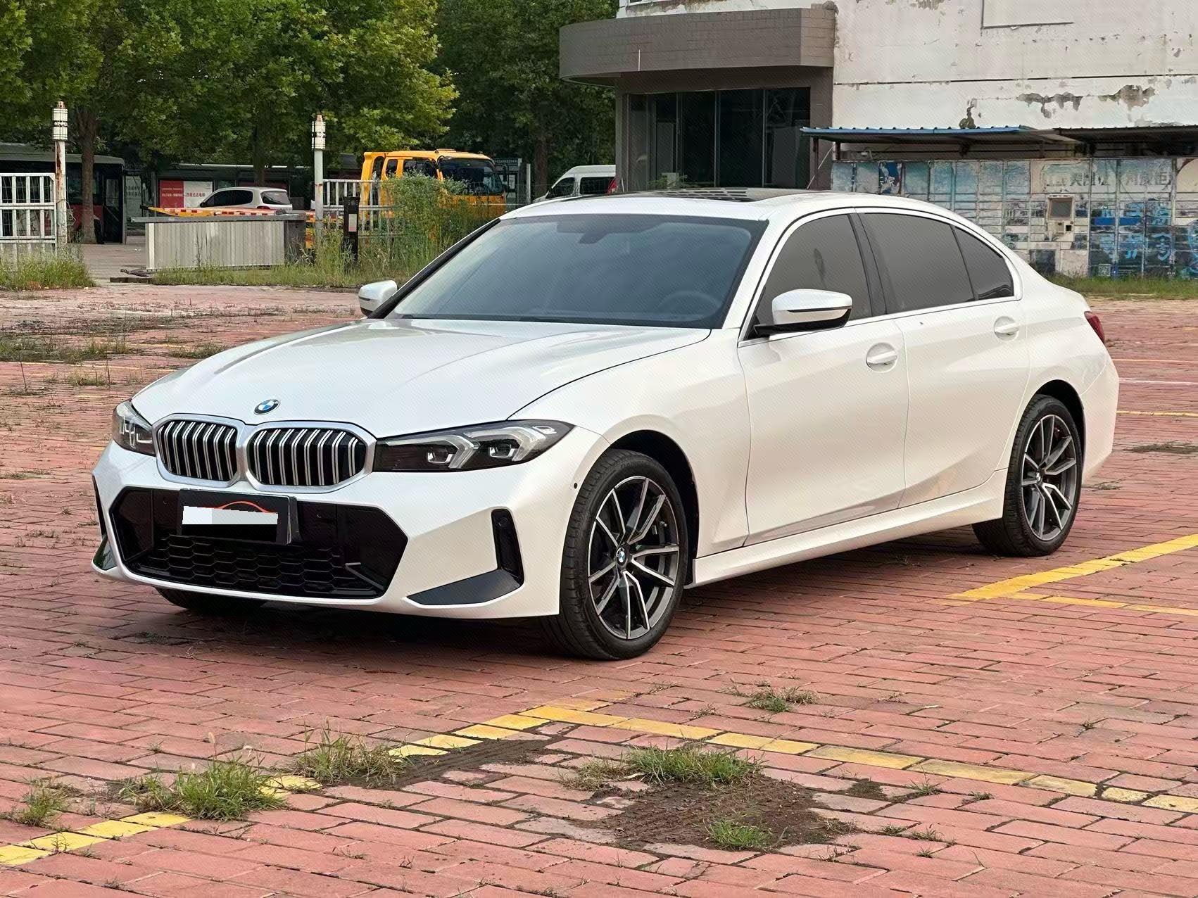 BMW 3 Series 2024 BMW 3 Series 2024 car image