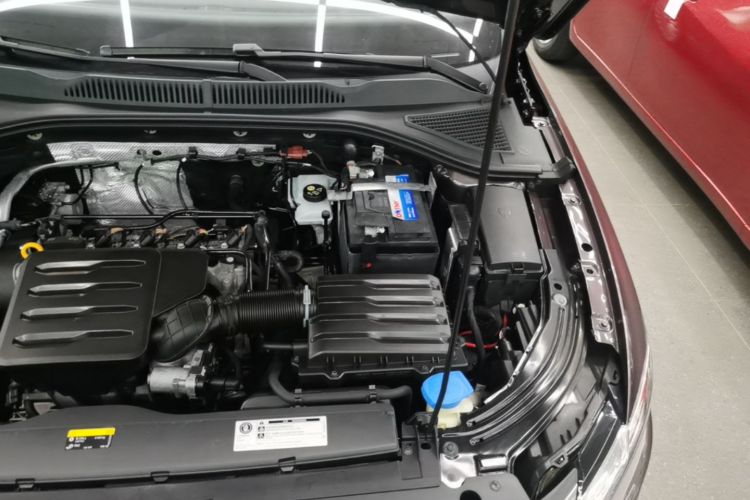 Volkswagen Lavida 2019 car image #24