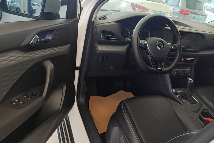 Volkswagen Tharu 2022 #12 Volkswagen Tharu 2022 car image #12