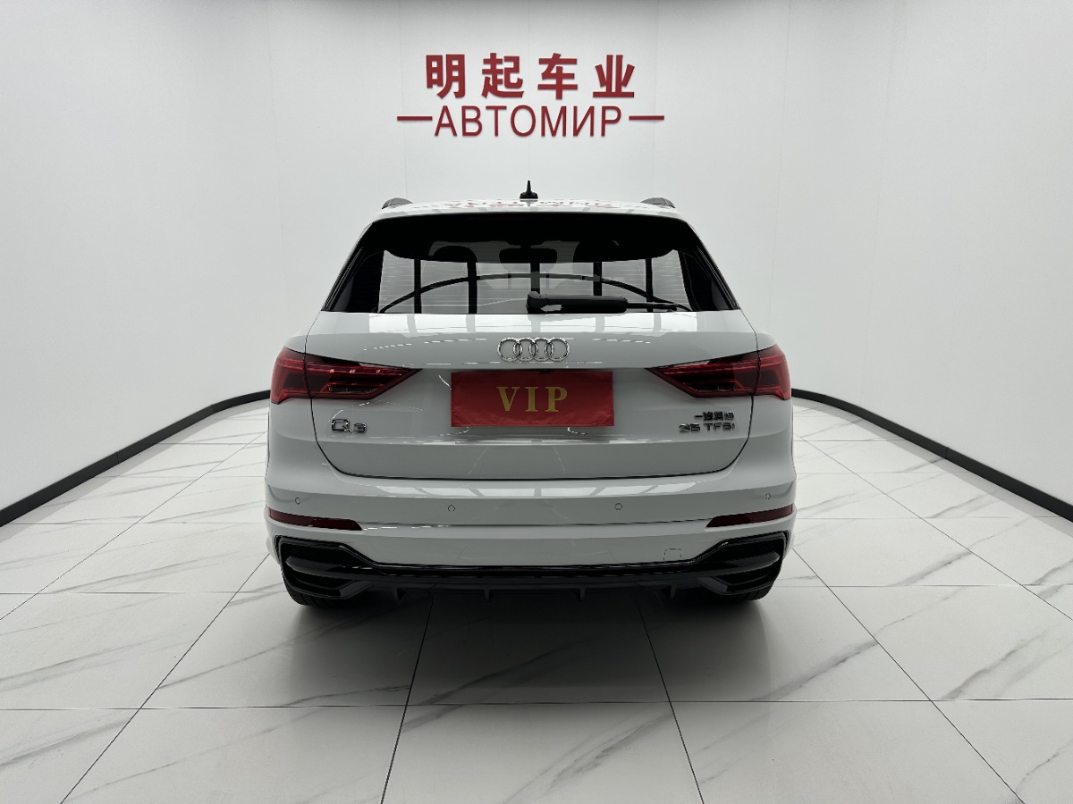 Audi Q3 2023 #10 Audi Q3 2023 car image #10