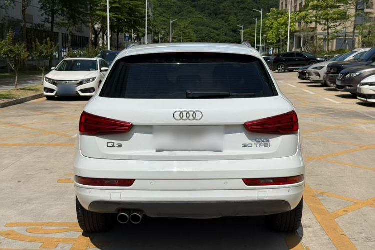 Audi Q3 2017 #9 Audi Q3 2017 car image #9