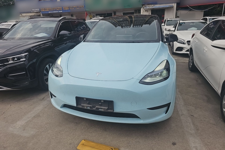 Tesla Model Y 2022 #3 Tesla Model Y 2022 car image #3