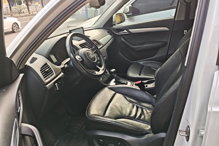 Audi Q3 2015 #15 Audi Q3 2015 immagine di auto #15