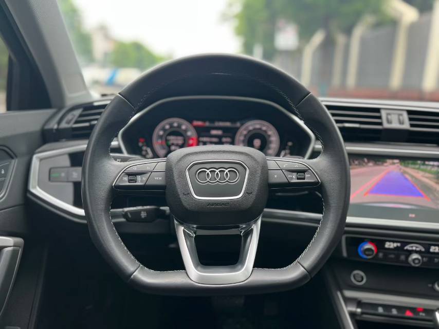 Audi Q3 2023 #6 Audi Q3 2023 car image #6