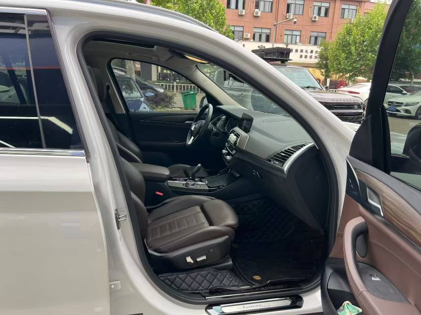 BMW X3 2019 #5 BMW X3 2019 car image #5