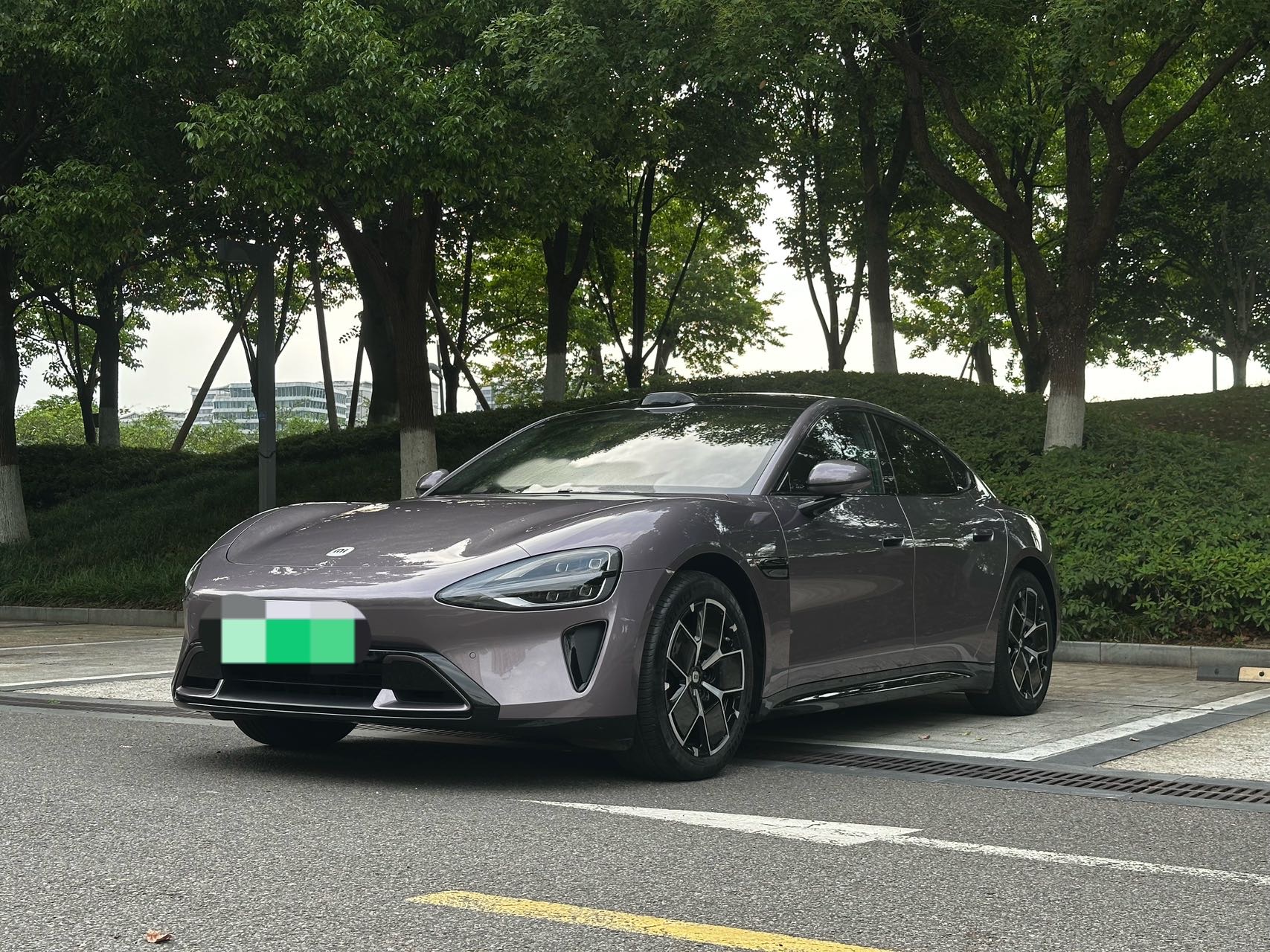 MI SU7 2025 MI SU7 2025 car image