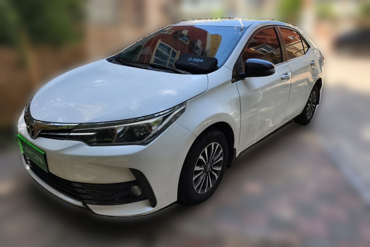 Toyota Corolla 2017 изображение автомобиля #2