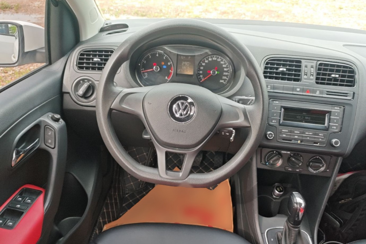 Volkswagen Polo 2018 #11 Volkswagen Polo 2018 car image #11