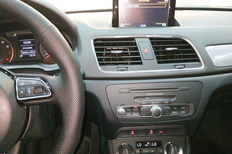 Audi Q3 2015 #13 Audi Q3 2015 immagine di auto #13
