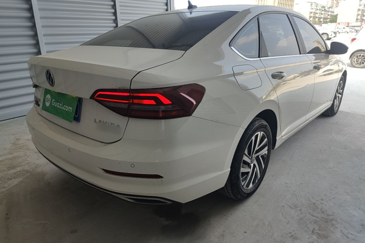 Volkswagen Lavida 2022 car image #7