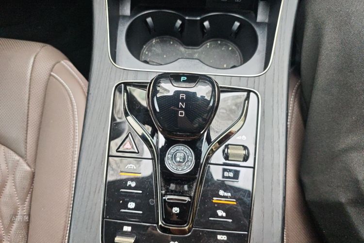 BYD Han 2020 car image #16