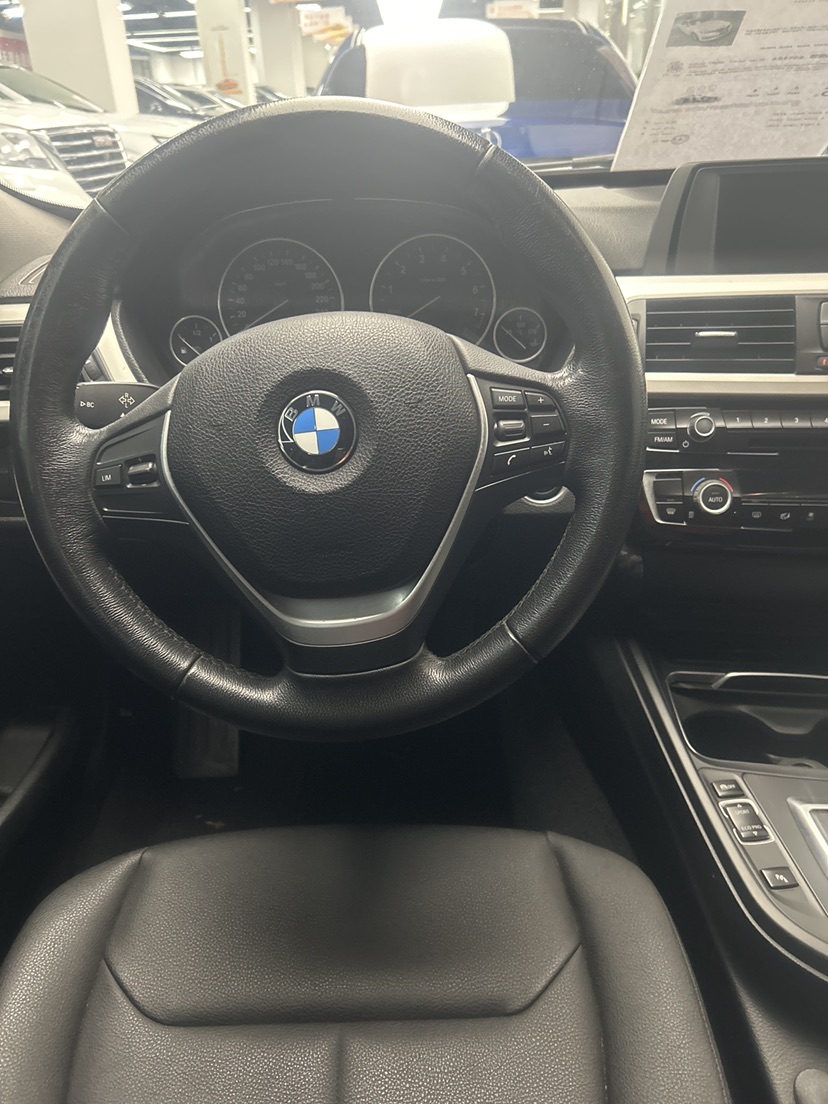 BMW 3 Series GT 2017 #5 BMW 3 Series GT 2017 car image #5