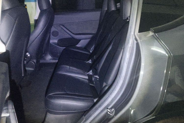 Tesla Model Y 2022 #19 Tesla Model Y 2022 car image #19