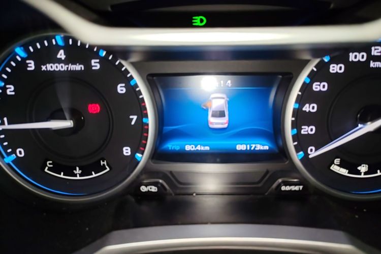 GEELY Emgrand 2016 #16 GEELY Emgrand 2016 immagine di auto #16
