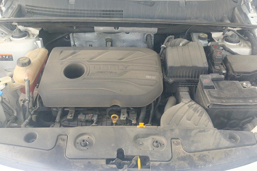 GEELY Vision X6 2020 car image #4