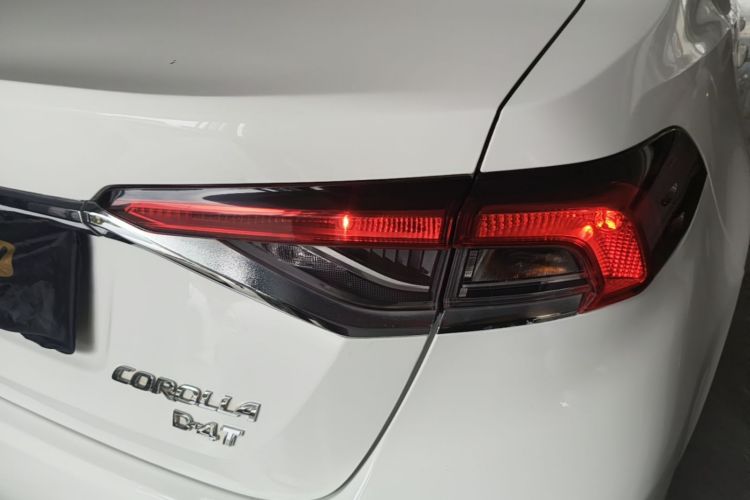 Toyota Corolla 2023 car image #8