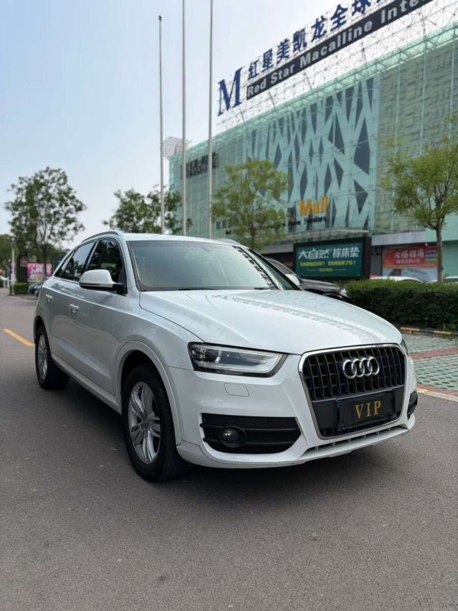 Audi Q3 2014 car image #2